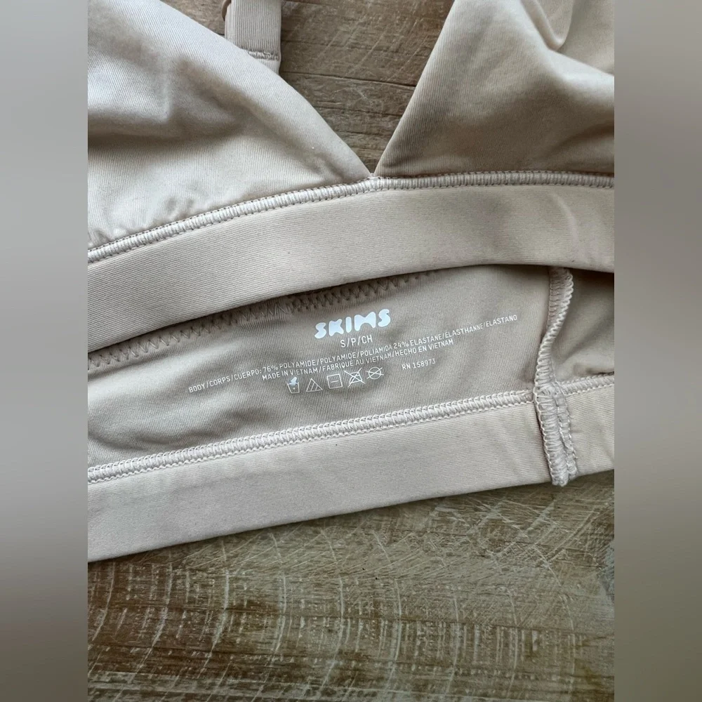 Skims Fits Everybody Triangle Bralette Size Small New - Picture 4 of 4